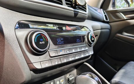 Hyundai Tucson III, 2019 год, 2 850 000 рублей, 19 фотография