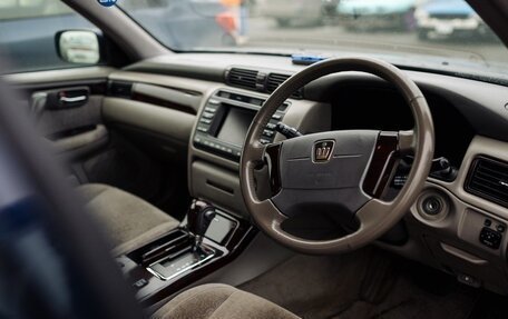 Toyota Crown, 2003 год, 1 350 000 рублей, 7 фотография