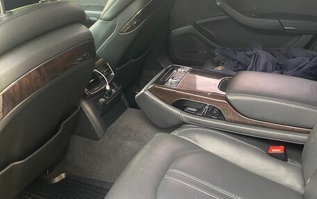 Audi A8, 2012 год, 1 650 000 рублей, 12 фотография