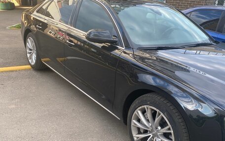 Audi A8, 2012 год, 1 650 000 рублей, 13 фотография