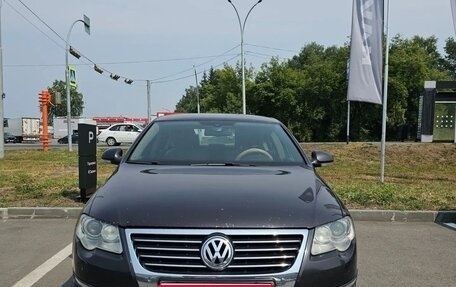 Volkswagen Passat B6, 2005 год, 530 000 рублей, 1 фотография