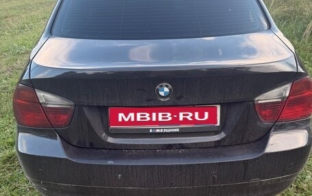 BMW 3 серия, 2008 год, 800 000 рублей, 1 фотография
