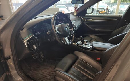 BMW 5 серия, 2021 год, 4 700 000 рублей, 12 фотография