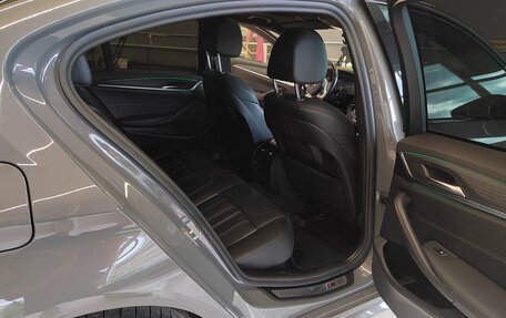 BMW 5 серия, 2021 год, 4 700 000 рублей, 15 фотография