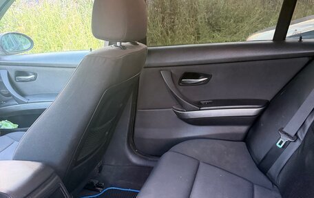 BMW 3 серия, 2008 год, 800 000 рублей, 4 фотография