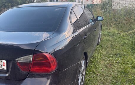BMW 3 серия, 2008 год, 800 000 рублей, 2 фотография