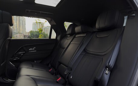 Land Rover Range Rover Sport, 2026 год, 17 990 000 рублей, 15 фотография
