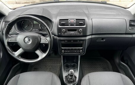 Skoda Fabia II, 2013 год, 425 000 рублей, 7 фотография