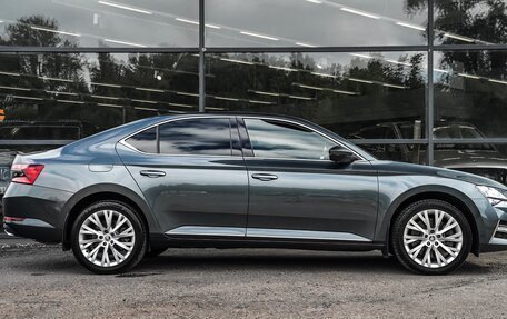 Skoda Superb III рестайлинг, 2020 год, 4 000 000 рублей, 5 фотография