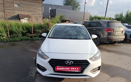 Hyundai Solaris II рестайлинг, 2019 год, 1 090 000 рублей, 3 фотография