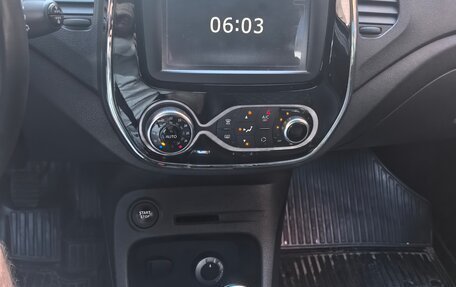 Renault Kaptur I рестайлинг, 2017 год, 1 700 000 рублей, 13 фотография
