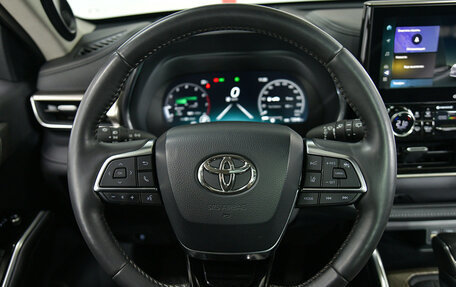 Toyota Highlander, 2025 год, 5 120 000 рублей, 12 фотография