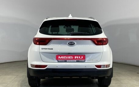 KIA Sportage IV рестайлинг, 2018 год, 2 000 000 рублей, 10 фотография