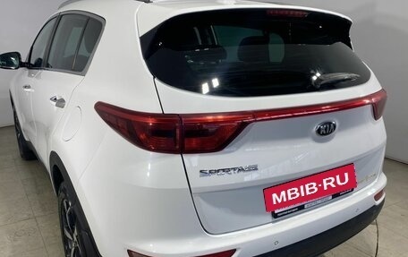 KIA Sportage IV рестайлинг, 2018 год, 2 000 000 рублей, 8 фотография