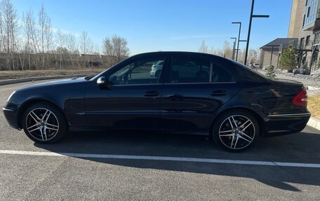 Mercedes-Benz E-Класс, 2004 год, 700 000 рублей, 6 фотография