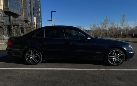 Mercedes-Benz E-Класс, 2004 год, 700 000 рублей, 2 фотография