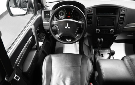 Mitsubishi Pajero IV, 2012 год, 1 895 000 рублей, 11 фотография
