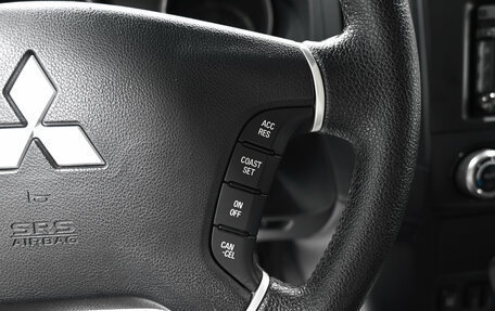 Mitsubishi Pajero IV, 2012 год, 1 895 000 рублей, 17 фотография