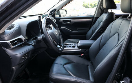 Toyota Highlander, 2025 год, 5 549 000 рублей, 18 фотография