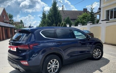 Hyundai Santa Fe IV, 2019 год, 2 800 000 рублей, 3 фотография