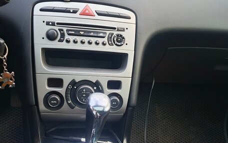 Peugeot 308 II, 2010 год, 260 000 рублей, 2 фотография