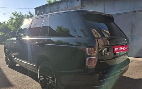 Land Rover Range Rover IV рестайлинг, 2021 год, 6 900 000 рублей, 12 фотография