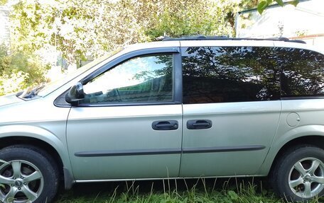 Dodge Caravan IV, 2002 год, 580 000 рублей, 3 фотография