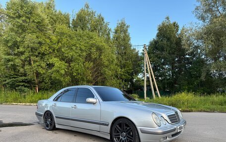 Mercedes-Benz E-Класс, 2000 год, 780 000 рублей, 6 фотография
