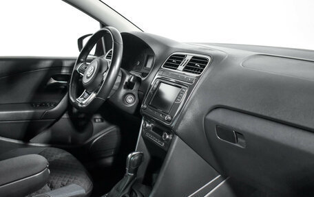 Volkswagen Polo VI (EU Market), 2020 год, 1 369 000 рублей, 14 фотография