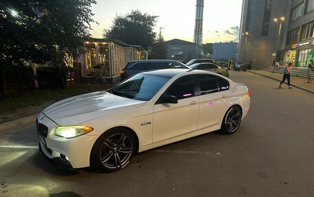 BMW 5 серия, 2013 год, 1 500 000 рублей, 1 фотография