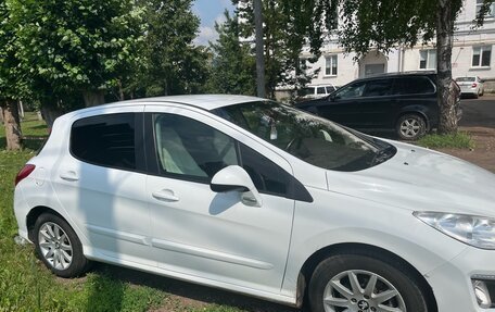 Peugeot 308 II, 2011 год, 600 000 рублей, 4 фотография