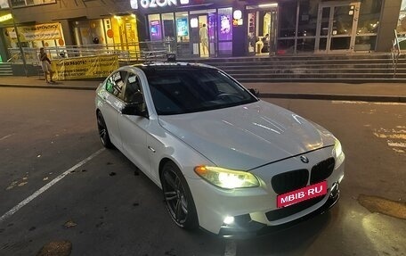 BMW 5 серия, 2013 год, 1 500 000 рублей, 4 фотография