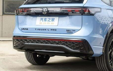 Volkswagen Tiguan, 2026 год, 4 650 000 рублей, 24 фотография