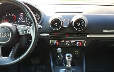 Audi A3, 2019 год, 1 350 000 рублей, 6 фотография