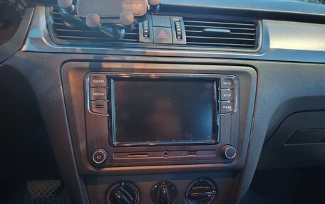 Skoda Rapid I, 2014 год, 720 000 рублей, 24 фотография
