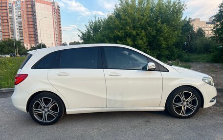 Mercedes-Benz B-Класс, 2014 год, 999 000 рублей, 2 фотография