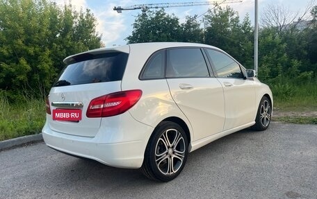 Mercedes-Benz B-Класс, 2014 год, 999 000 рублей, 3 фотография