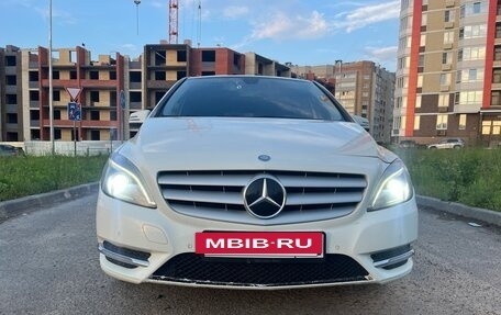 Mercedes-Benz B-Класс, 2014 год, 999 000 рублей, 8 фотография