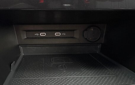 Volkswagen Tiguan II, 2022 год, 3 280 000 рублей, 4 фотография