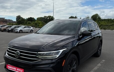 Volkswagen Tiguan II, 2022 год, 3 280 000 рублей, 10 фотография