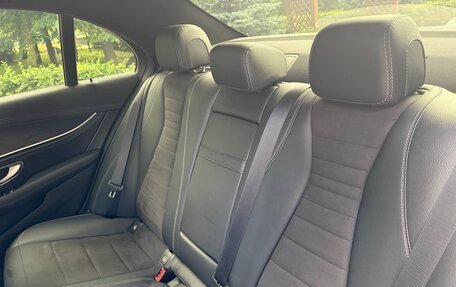 Mercedes-Benz E-Класс, 2021 год, 4 600 000 рублей, 7 фотография