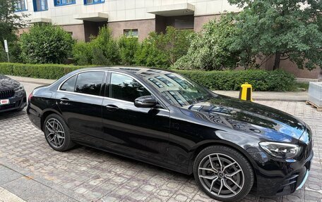Mercedes-Benz E-Класс, 2021 год, 4 600 000 рублей, 2 фотография