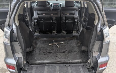 Mitsubishi Outlander III рестайлинг 3, 2010 год, 1 150 000 рублей, 7 фотография