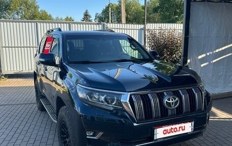 Toyota Land Cruiser Prado 150 рестайлинг 2, 2018 год, 4 950 000 рублей, 1 фотография