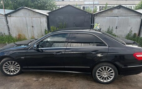 Mercedes-Benz E-Класс, 2009 год, 1 300 000 рублей, 9 фотография