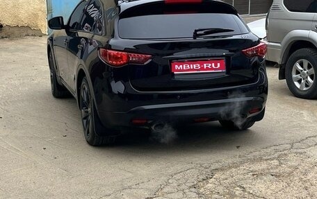Infiniti QX70, 2014 год, 2 800 000 рублей, 1 фотография
