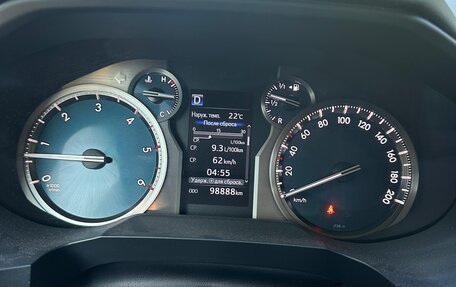 Toyota Land Cruiser Prado 150 рестайлинг 2, 2018 год, 4 950 000 рублей, 13 фотография