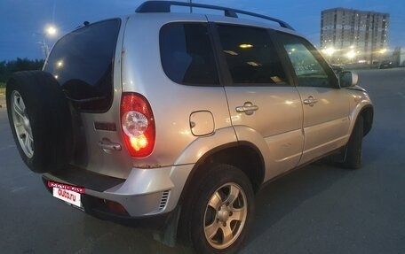 Chevrolet Niva I рестайлинг, 2011 год, 359 000 рублей, 3 фотография