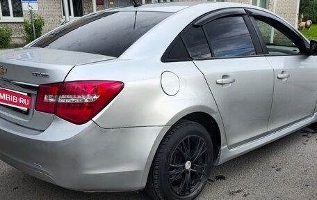 Chevrolet Cruze II, 2011 год, 425 000 рублей, 4 фотография