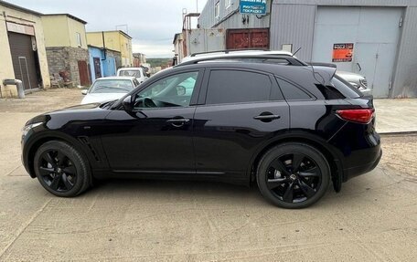Infiniti QX70, 2014 год, 2 800 000 рублей, 3 фотография